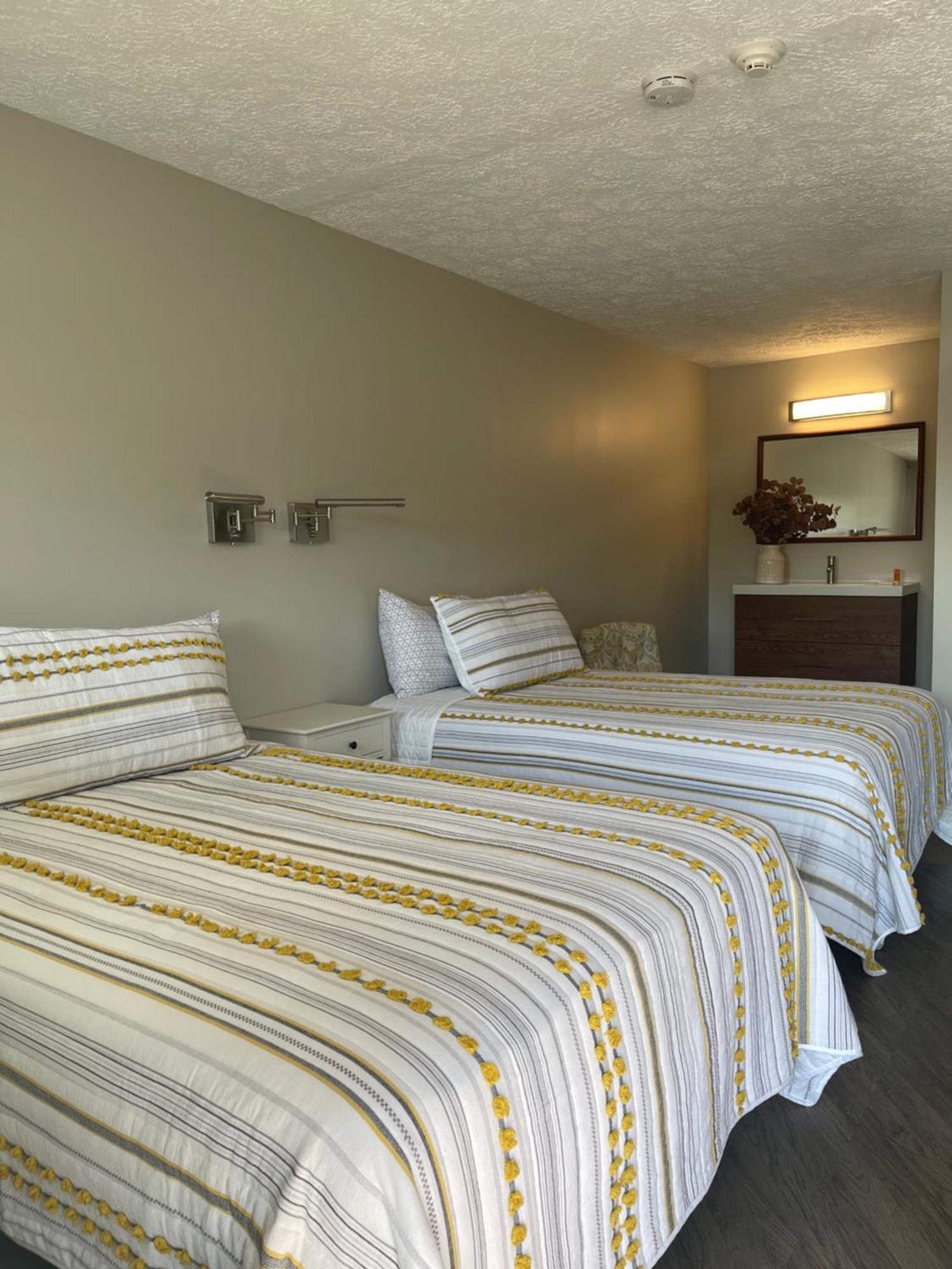 Hotel Lake Anna Glenora المظهر الخارجي الصورة